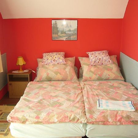 Ország Apartmanház Zalakaros Exterior foto